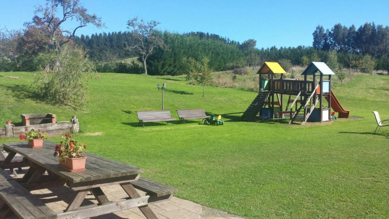 Apartamentos Rurales Larrago Busturia Esterno foto